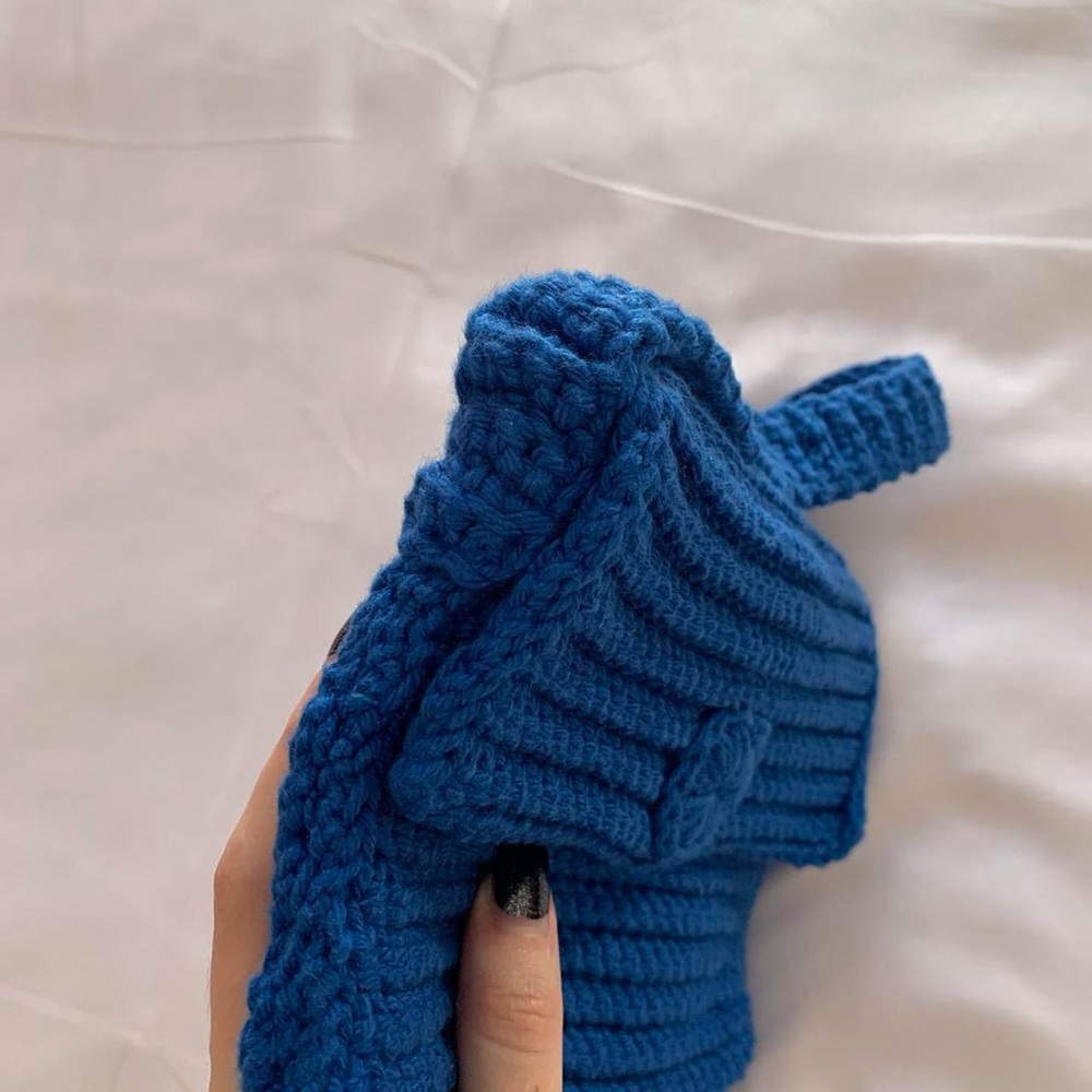cobalt blue crochet bag / pouch with button - Picture 6 of 6